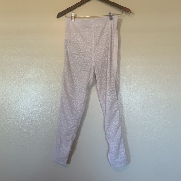 Victoria’s Secret nude animal print tights size M NWOT - Picture 3 of 7